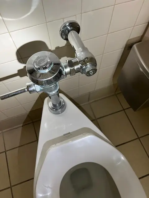 Fixture installation and repair for Garbage Disposal in Cross Creek